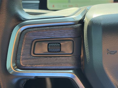 Used 2024 Rivian R1S Adventure Dual AWD/4WD image 20