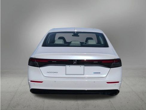 New 2026 Honda Accord EX-L image 3