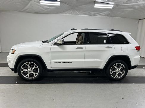 Used 2019 Jeep Grand Cherokee Limited AWD/4WD image 6