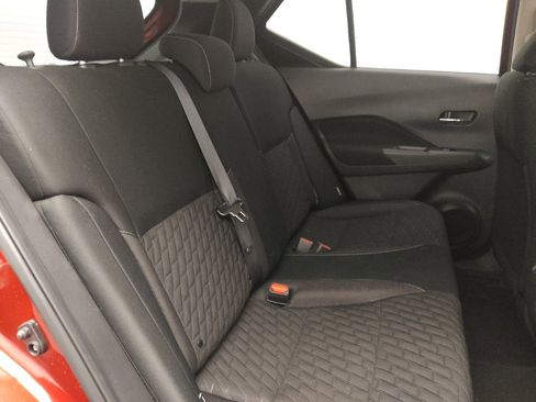 Used 2021 Nissan Kicks SV image 19