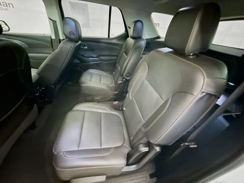 Used 2021 Chevrolet Traverse Premier w/ Redline Edition AWD/4WD image 26