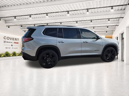 Used 2024 GMC Acadia Elevation w/ Black Edition AWD/4WD image 12