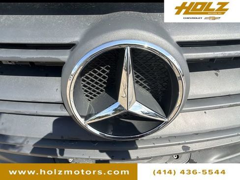 Used 2025 Mercedes-Benz Sprinter 2500 image 25