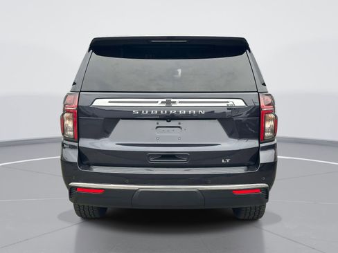 Used 2023 Chevrolet Suburban LT w/ Luxury Package AWD/4WD image 6