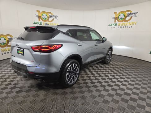 Certified 2023 Chevrolet Blazer RS w/ Driver Confidence II Package image 9