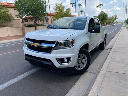 Used 2016 Chevrolet Colorado LT w/ LT Convenience Package RWD image 6
