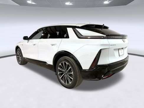 New 2026 Cadillac Lyriq Sport AWD/4WD image 3
