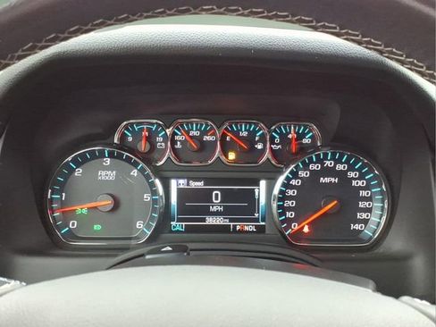 Used 2019 Chevrolet Tahoe LT image 29