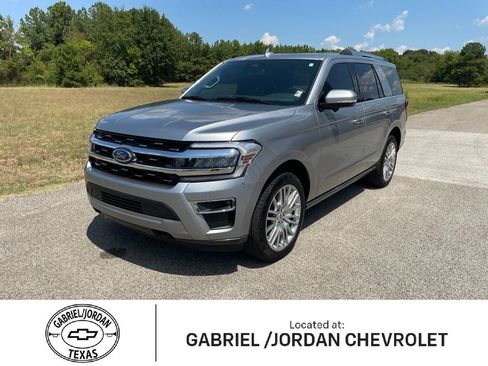 Used 2024 Ford Expedition Limited AWD/4WD image 1