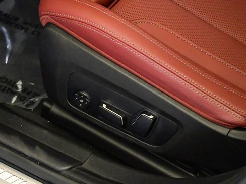 Used 2025 BMW M340i image 29