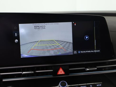 Certified 2025 Hyundai Elantra SEL image 6