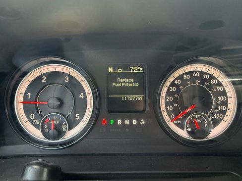 Used 2018 RAM 3500 Tradesman w/ Chrome Appearance Group image 24