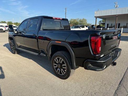 Used 2022 GMC Sierra 2500 AT4 w/ AT4 Premium Plus Package image 4