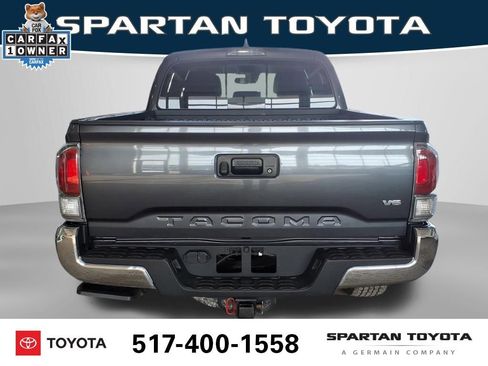 Used 2023 Toyota Tacoma TRD Off-Road image 8