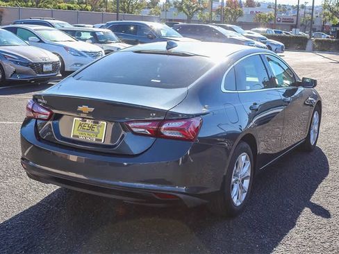 Used 2020 Chevrolet Malibu LT w/ Leather Package image 4