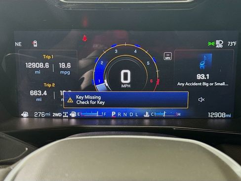 Used 2024 Chevrolet Colorado LT w/ LT Convenience Package image 12