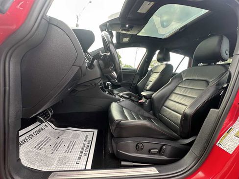 Used 2017 Volkswagen GTI Autobahn FWD image 11