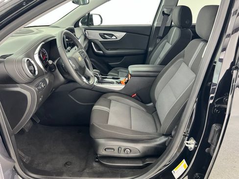 Used 2024 Chevrolet Blazer LT w/ Convenience Package FWD image 17