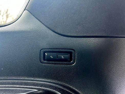 Used 2020 Lincoln Navigator L Reserve image 38