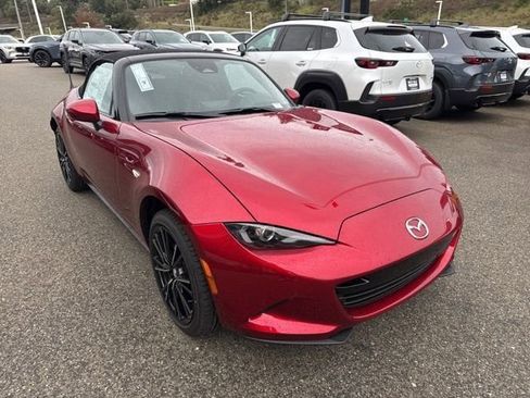 New 2026 MAZDA MX-5 Miata Grand Touring w/ Weather Package image 2