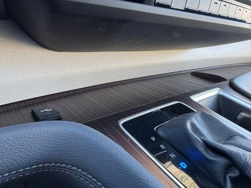 Certified 2024 Toyota Sienna XLE image 18