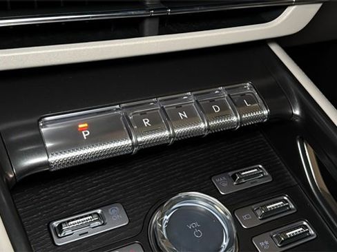 New 2026 Lincoln Nautilus Reserve w/ Jet Appearance Package image 25