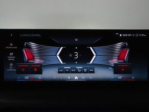 Used 2025 BMW i4 eDrive40 image 44