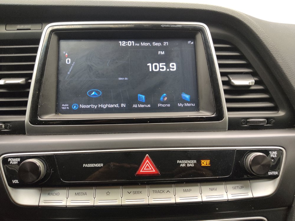 Used 2018 Hyundai Sonata Limited w/ Limited Ultimate Package 03 FWD image 25