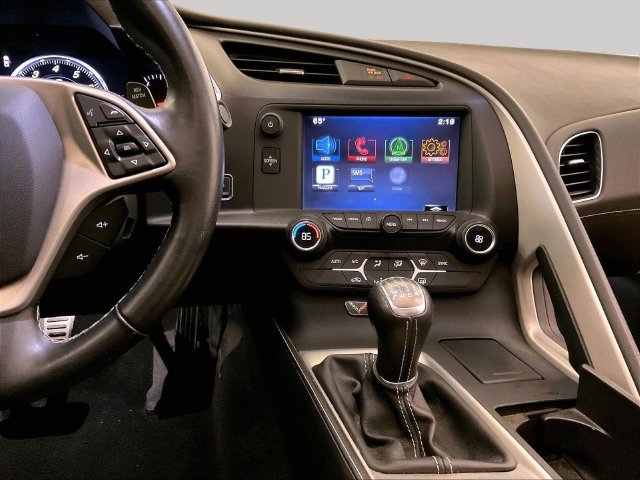 Used 2015 Chevrolet Corvette Stingray Coupe w/ Battery Protection Package RWD image 6