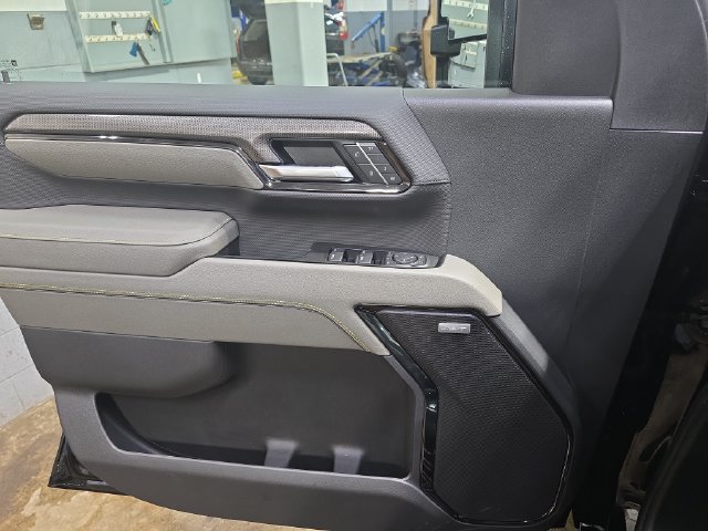 New 2026 Chevrolet Silverado 2500 ZR2 AWD/4WD image 28