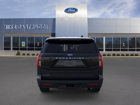 New 2026 Ford Expedition Active AWD/4WD image 5