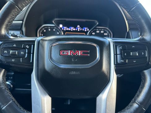 Used 2021 GMC Yukon XL SLT w/ Rear Media and Nav Package image 23