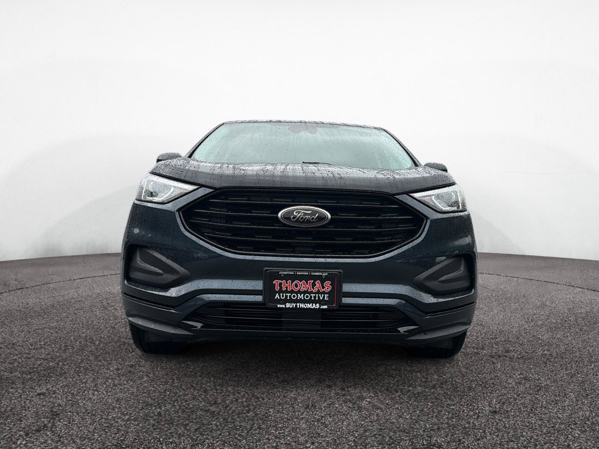 Used 2023 Ford Edge SE w/ Black Appearance Package AWD/4WD image 2