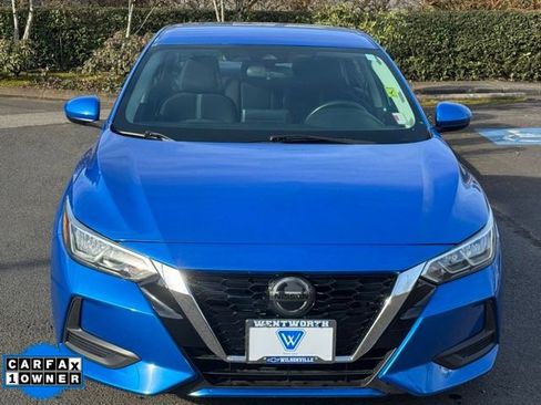Used 2021 Nissan Sentra SV image 2