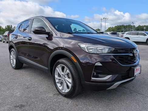 Used 2020 Buick Encore GX Preferred w/ Cold Weather Comfort Package AWD/4WD image 4