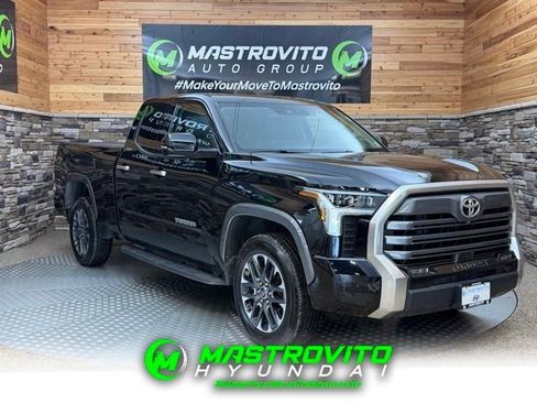 Used 2023 Toyota Tundra Limited AWD/4WD image 1