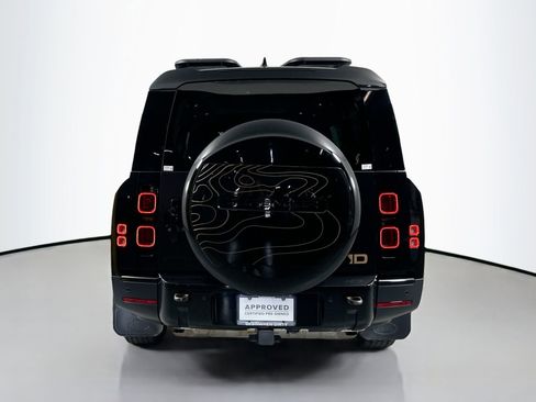 Certified 2023 Land Rover Defender 130 SE image 6