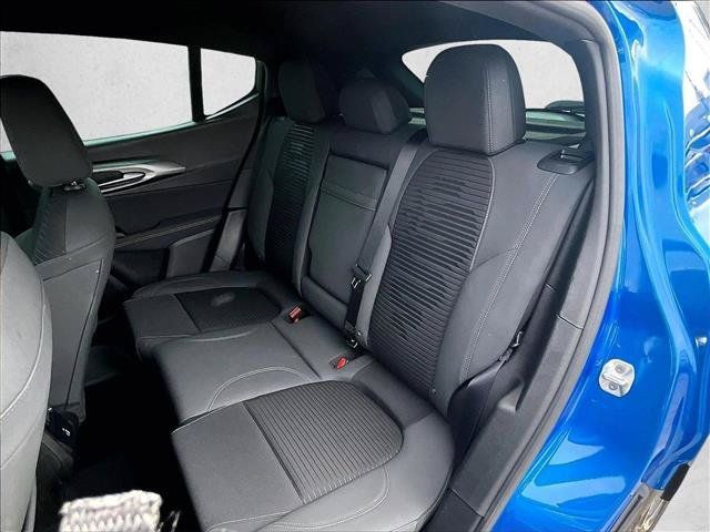 Used 2025 Alfa Romeo Tonale AWD/4WD image 27