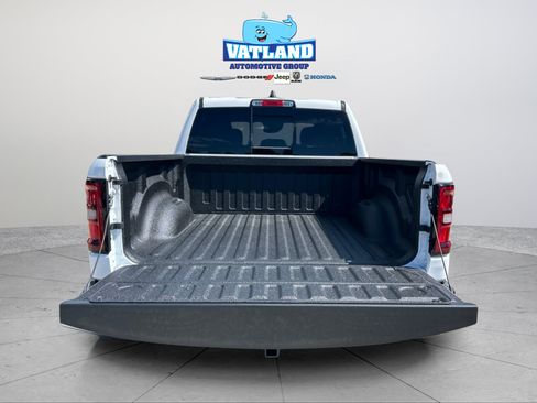 New 2026 RAM 1500 Big Horn AWD/4WD image 34