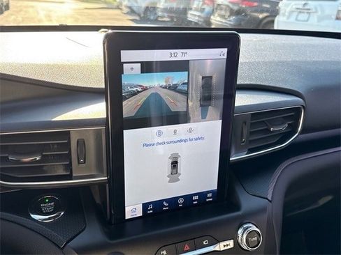 Used 2020 Ford Explorer ST w/ ST Street Pack image 19