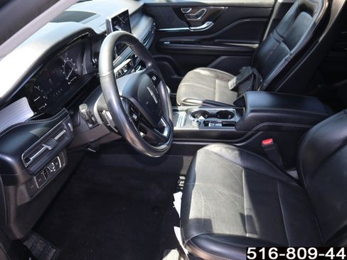 Used 2022 Lincoln Corsair AWD w/ Premium Package image 17