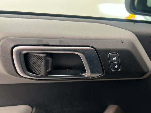 Used 2021 Ford Bronco Badlands image 17