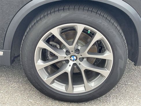 Used 2023 BMW X5 xDrive40i AWD/4WD image 11