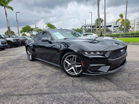 Used 2025 Ford Mustang Premium RWD image 2
