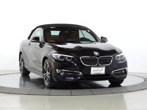 Used 2020 BMW 230i xDrive Convertible w/ Premium Package AWD/4WD image 12