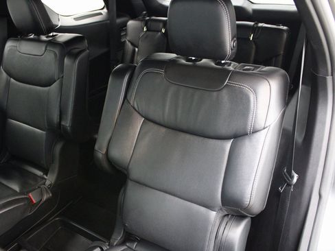 Used 2020 Ford Explorer ST w/ Premium Technology Package image 26