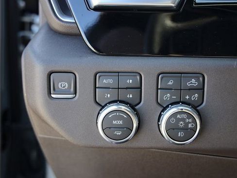 New 2026 GMC Sierra 2500 SLT w/ Texas SLT Premium Package image 22