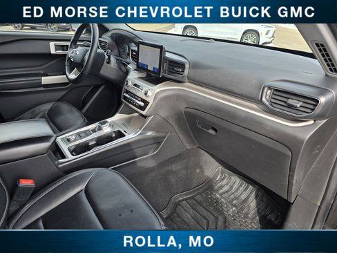 Used 2021 Ford Explorer XLT w/ Equipment Group 202A image 19
