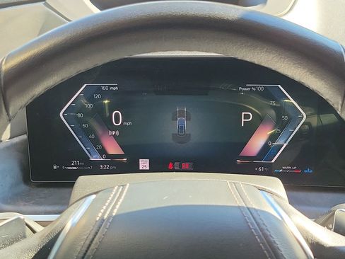 Used 2023 BMW X7 xDrive40i w/ Premium Package image 24