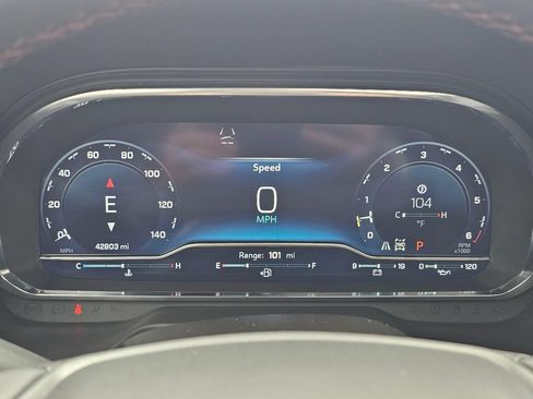 Used 2024 Chevrolet Tahoe RST w/ Luxury Package AWD/4WD image 31